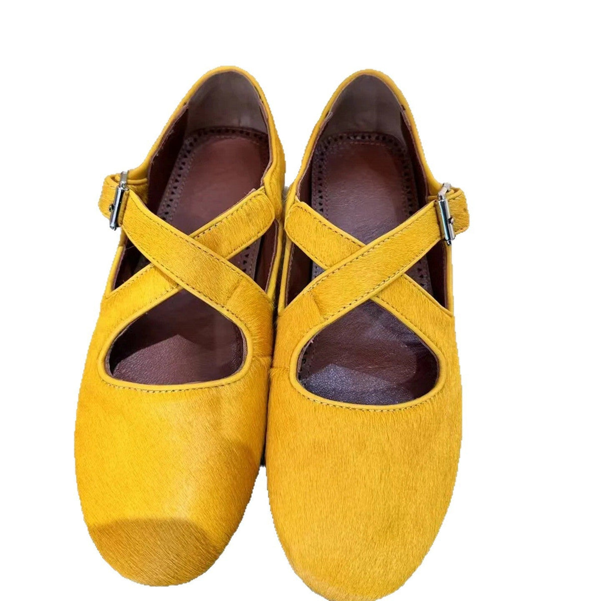 Women's Ballet Flats with Elegant Strap and Curved Shape