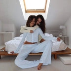 Elegant Women's Lounge Set in Fine Materials with Wide-Leg Trousers