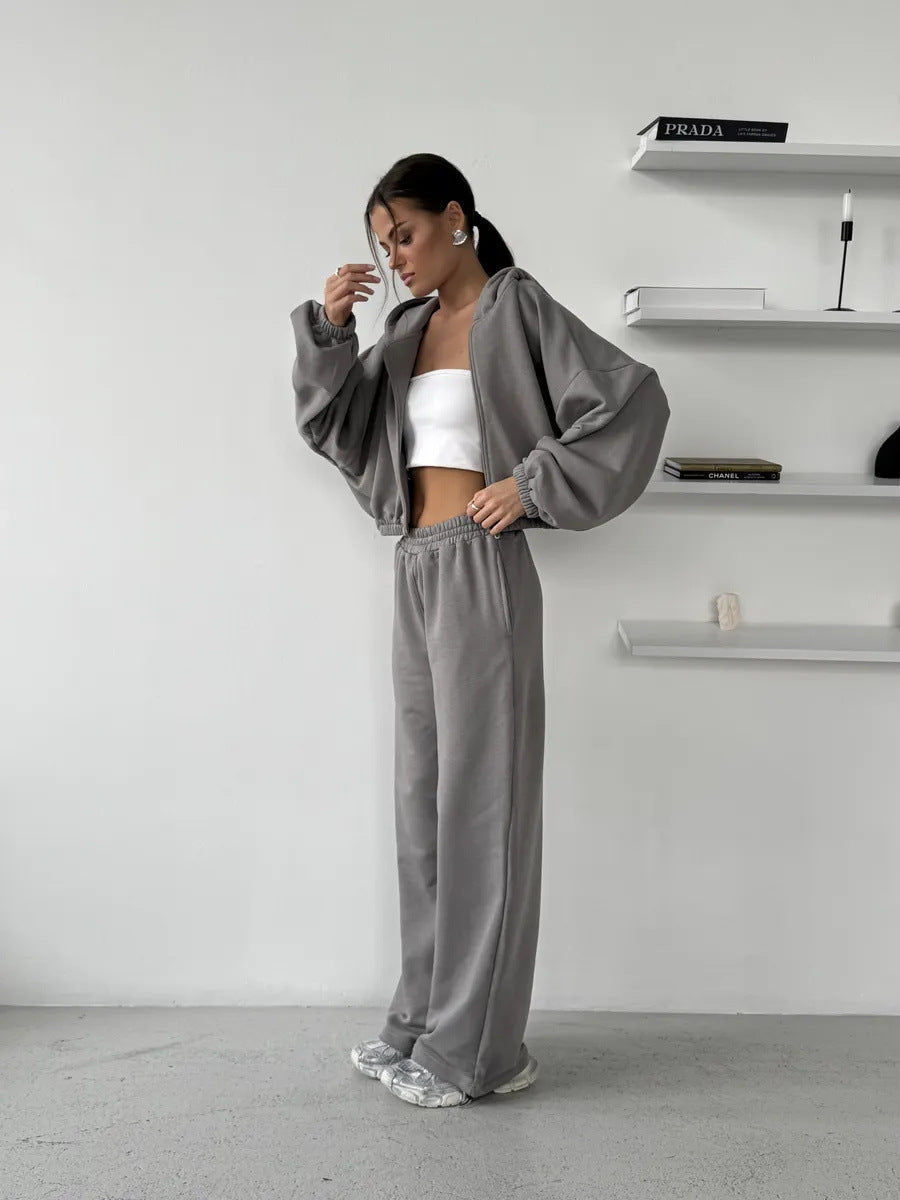 Casual Sweater Set with Cropped Hoodie and Comfortable Pants