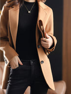Minimalist Elegant Blazer