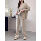 Women's Fine Knit Ensemble with Original Cable Pattern and Wide Pants