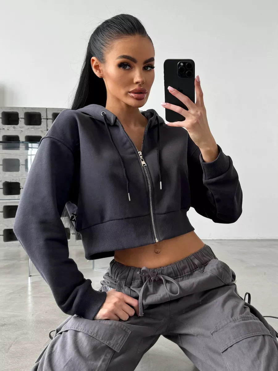 Women's Cropped Hoodie with Zipper and Casual Fit