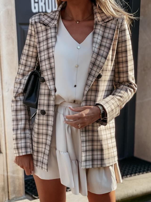 Women's Elegant Blazer with Double-Button Placket and Fine Details