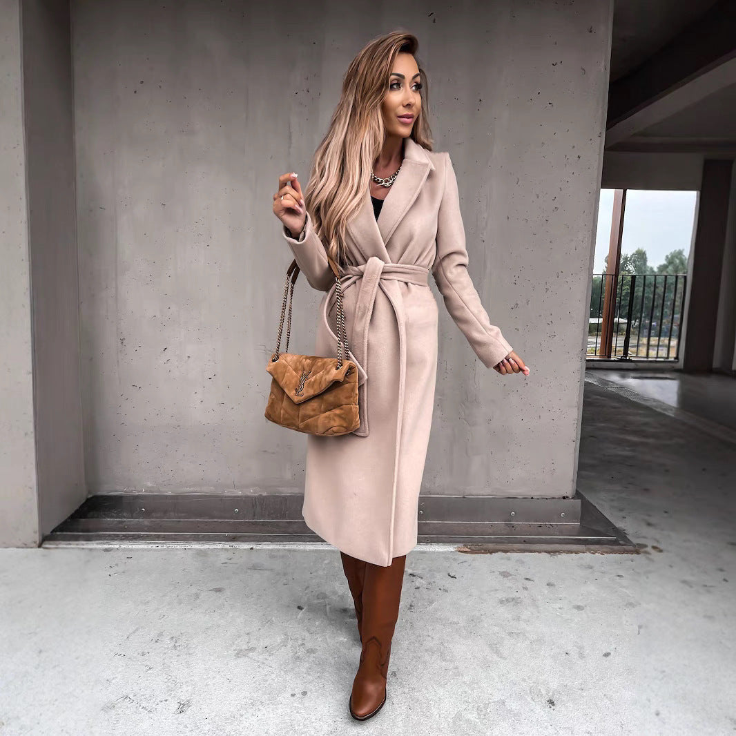 Elegant Long-Sleeve Wool Coat with Waist Belt