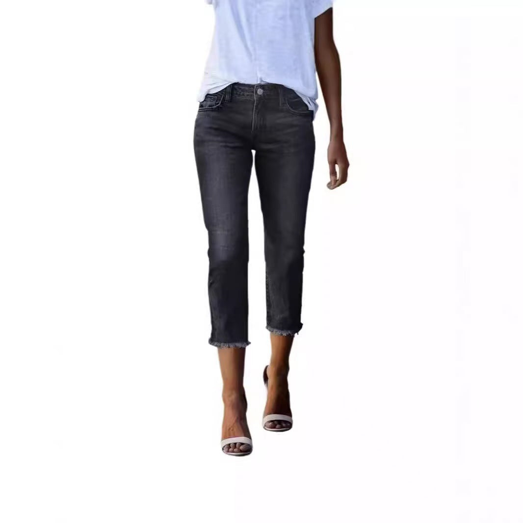 Women's 3/4 Jeans with Fashionable Frayed Hem