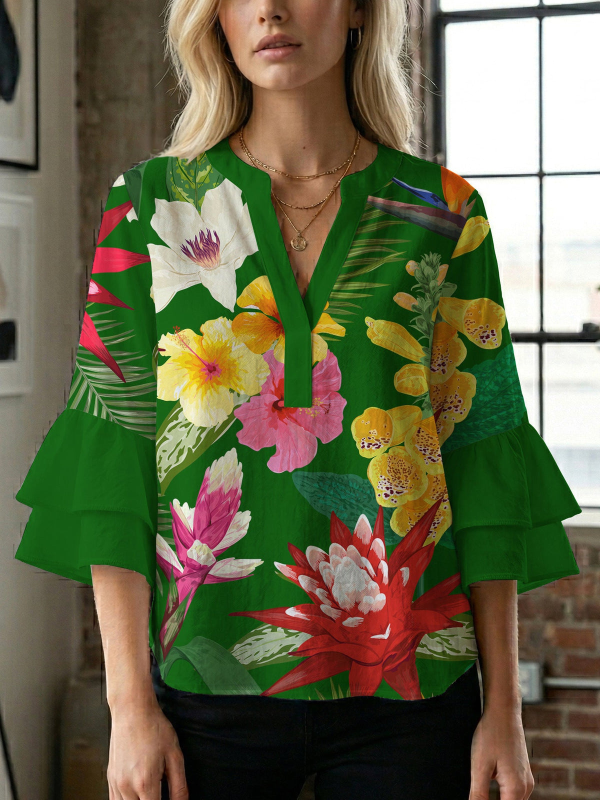 Women's Floral Blouse with Voluminous Sleeves