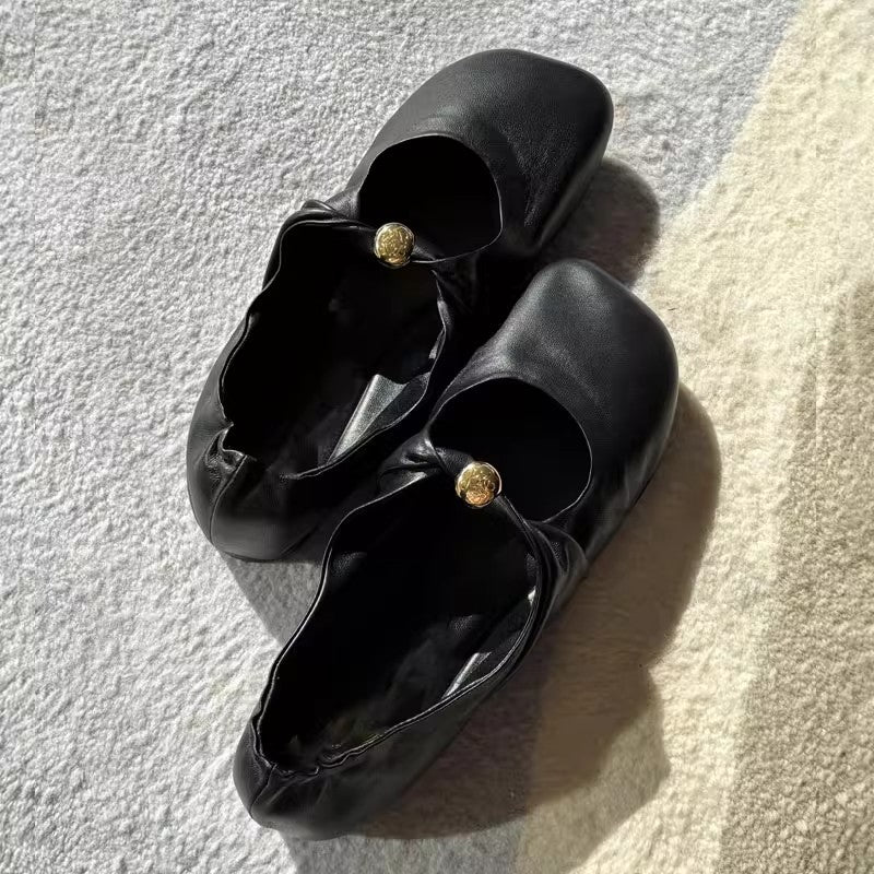 Women's Ballet Flats with Decorative Chain Accent and Button Detail