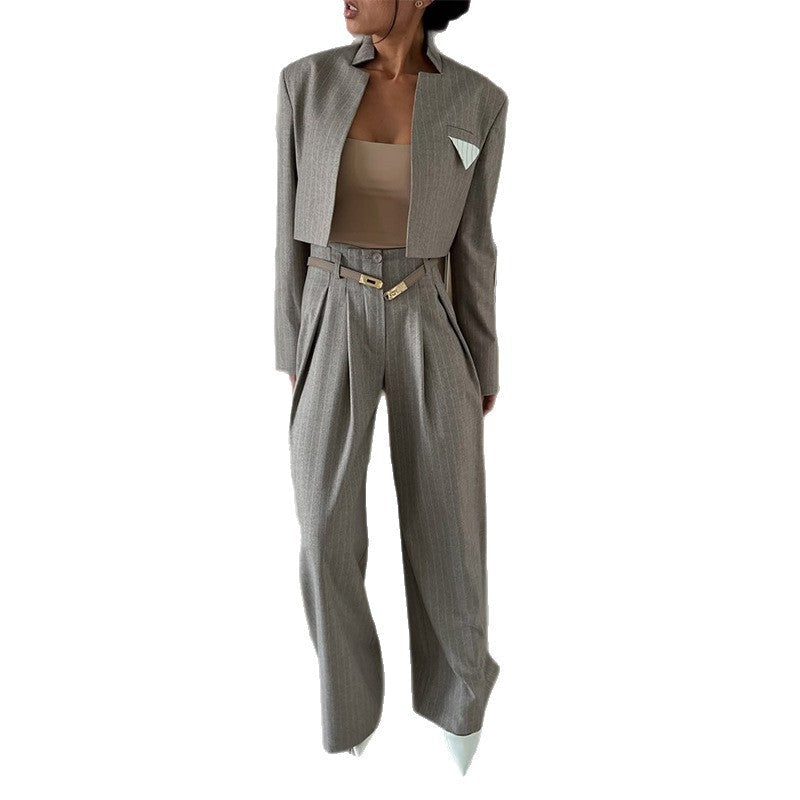 Women's Fashionable Cropped Blazer Ensemble with Wide Trousers
