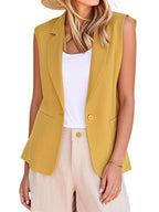 Women's Elegant Blazer and Shorts Set with Fluid Cut