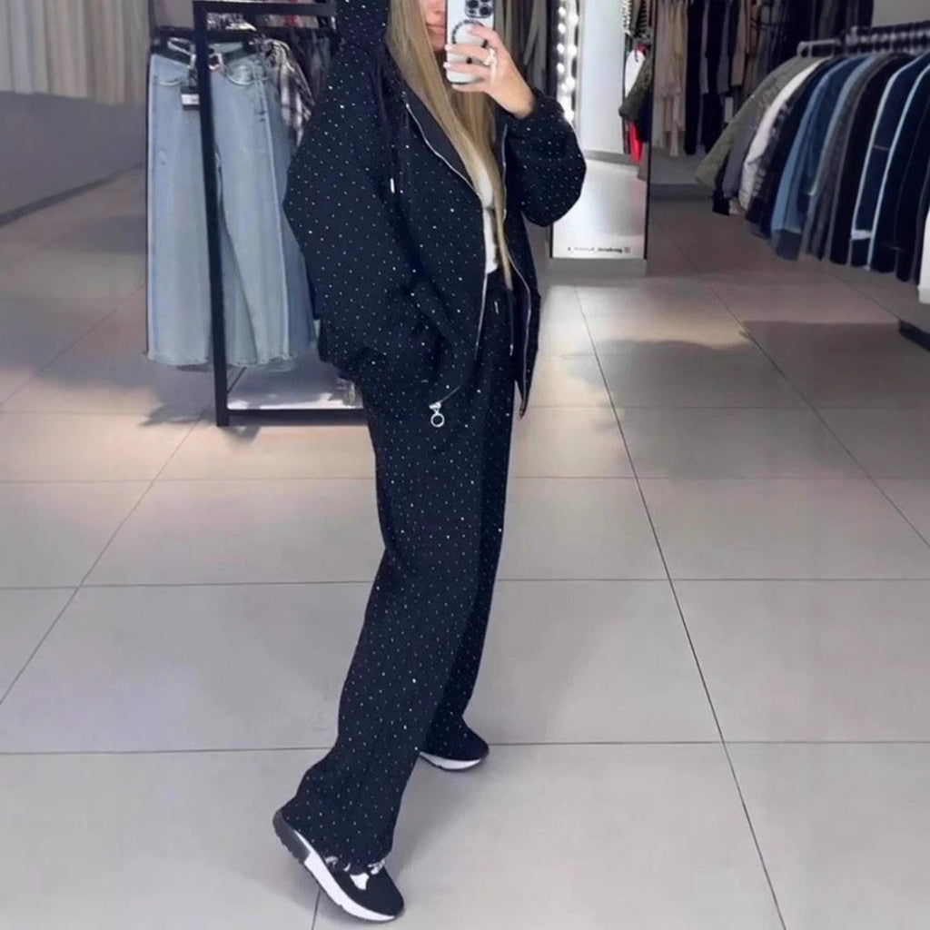 Women's Modern Leisure Suit with Relaxed Fit