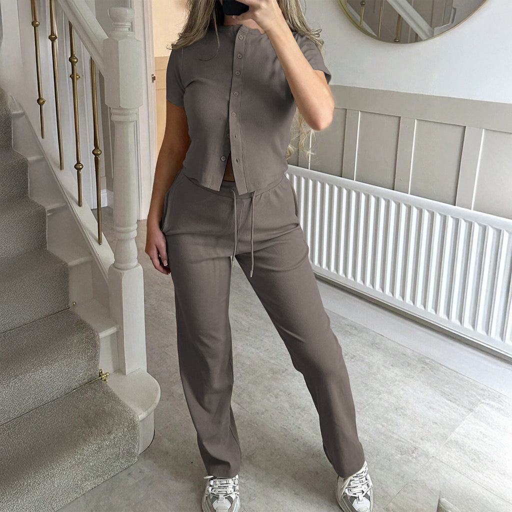 Women's Comfortable Two-Piece Set with Short-Sleeve Top and Loose Pants