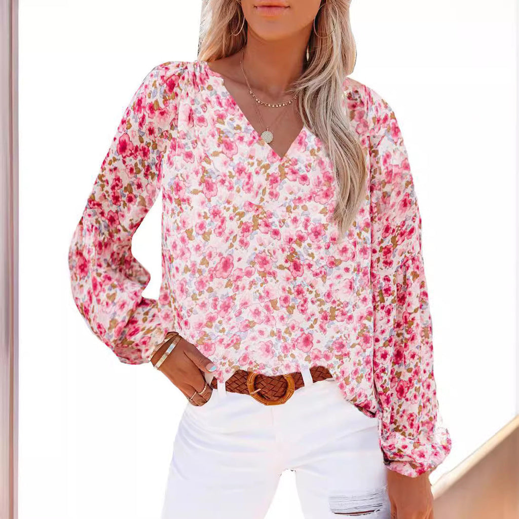 Women's Blouse with Floral Patterns and Airy Sleeves