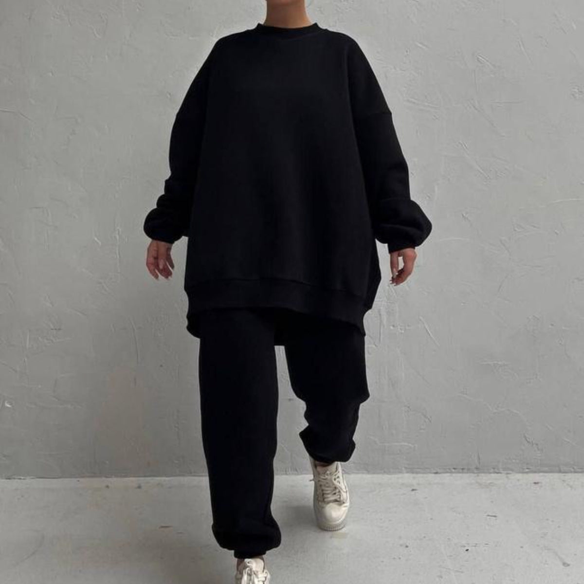 Women's Comfortable Oversized Loungewear Set with High Collar and Elastic Cuffs