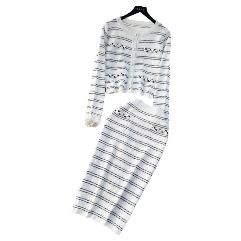 Women's Elegant Knit Suit with Zipper