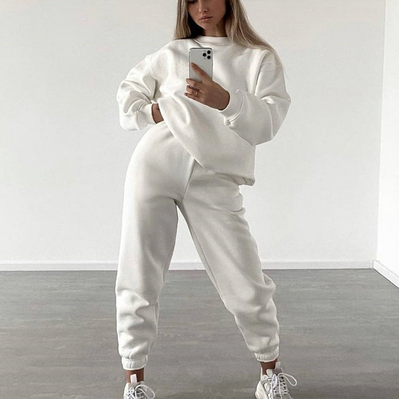 Women's Comfortable and Trendy Sweat Suit