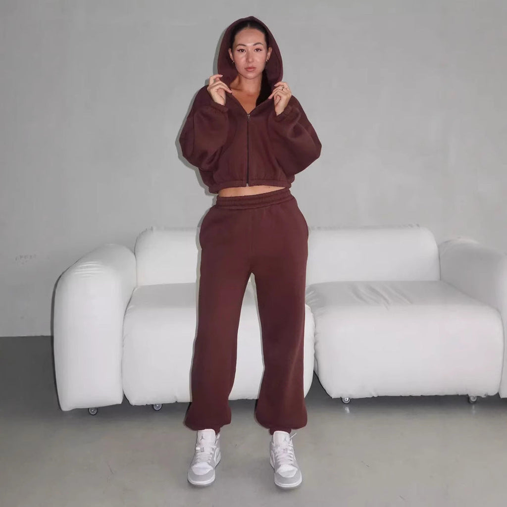 Casual Sweater Set with Cropped Hoodie and Comfortable Pants