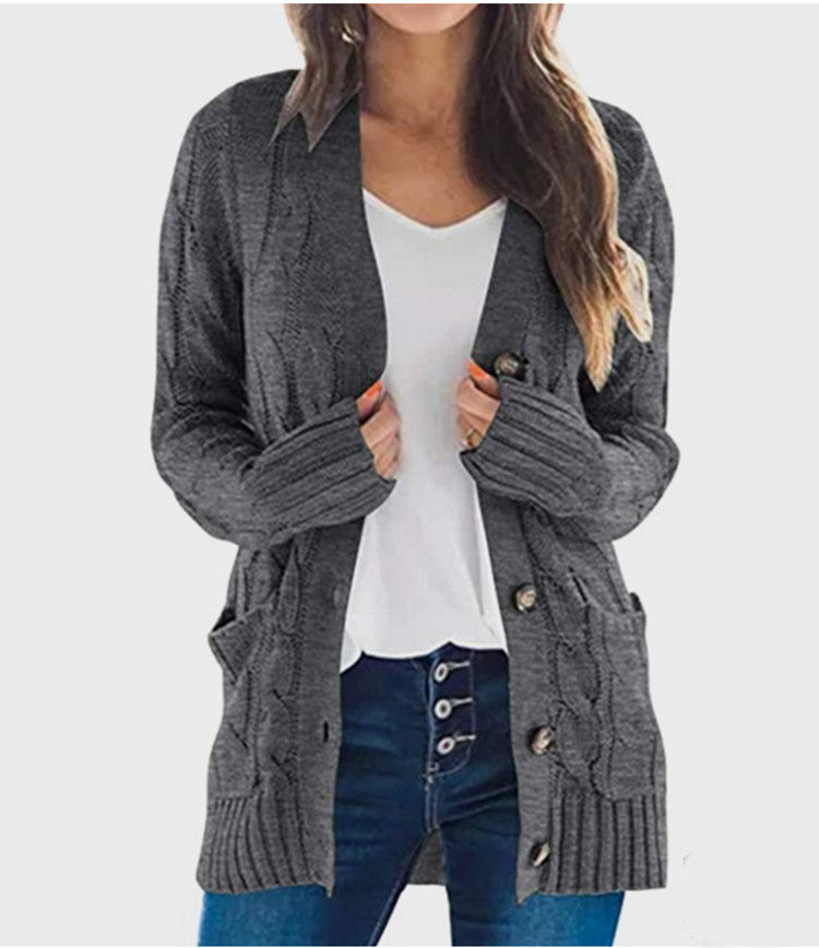 Women's Chunky Knit Cardigan with Cable Knit Pattern and Pockets