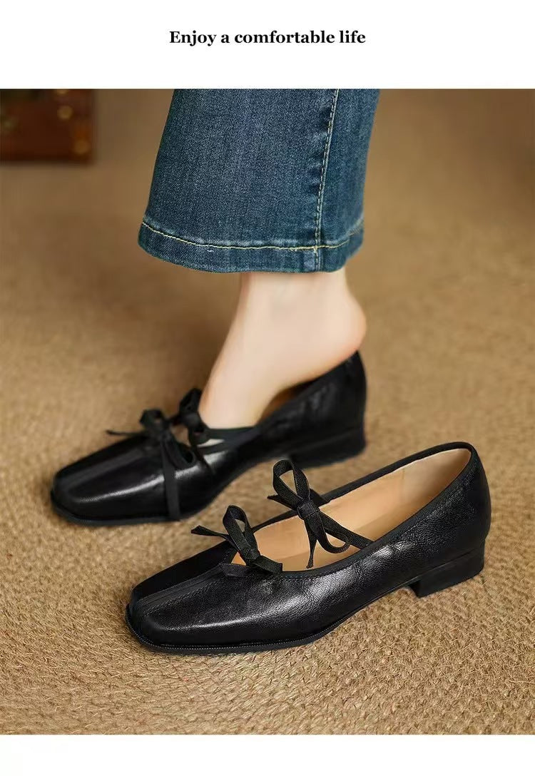 Women's Ballet Flats with Bow Detail and Leather Upper