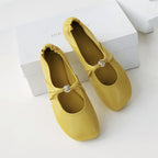 Women's Ballet Flats with Bow Accent