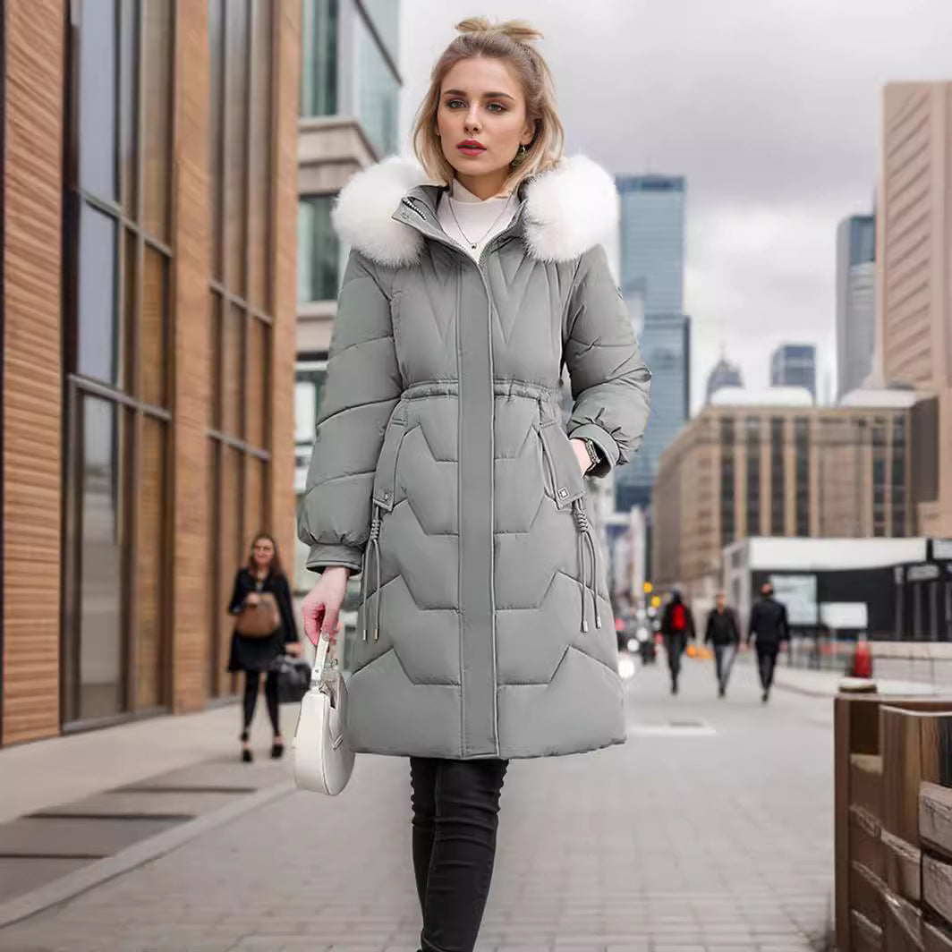 Women's Elegant Insulated Winter Coat with Detachable Faux Fur Collar