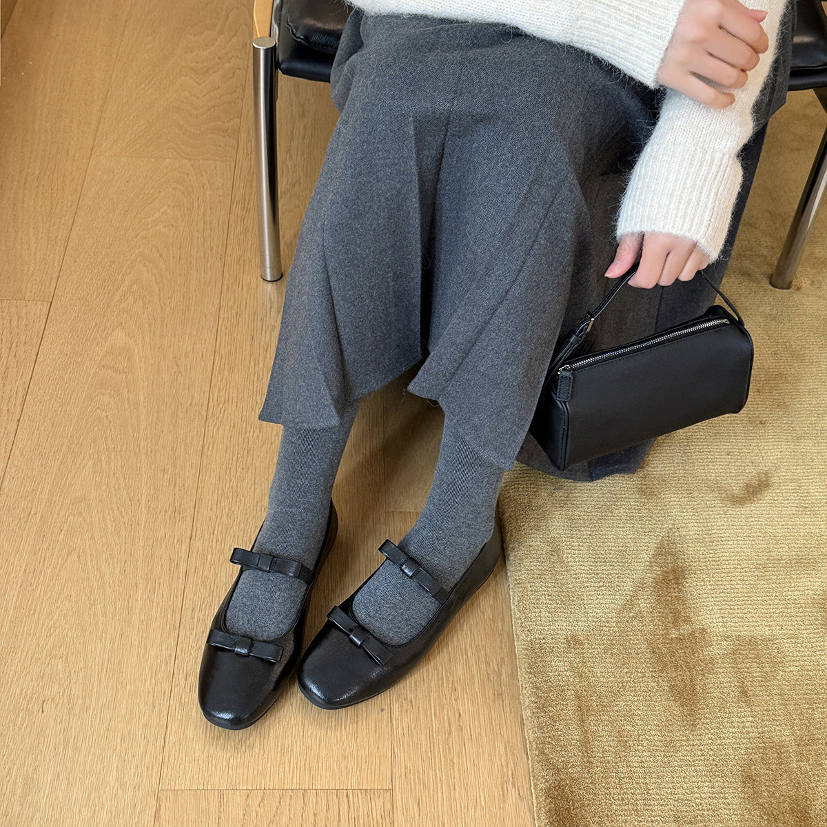 Women's Ballet Flats with Elegant Strap and Comfortable Footbed