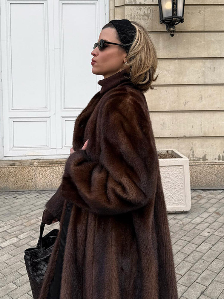 Women's Luxurious Faux Fur Coat