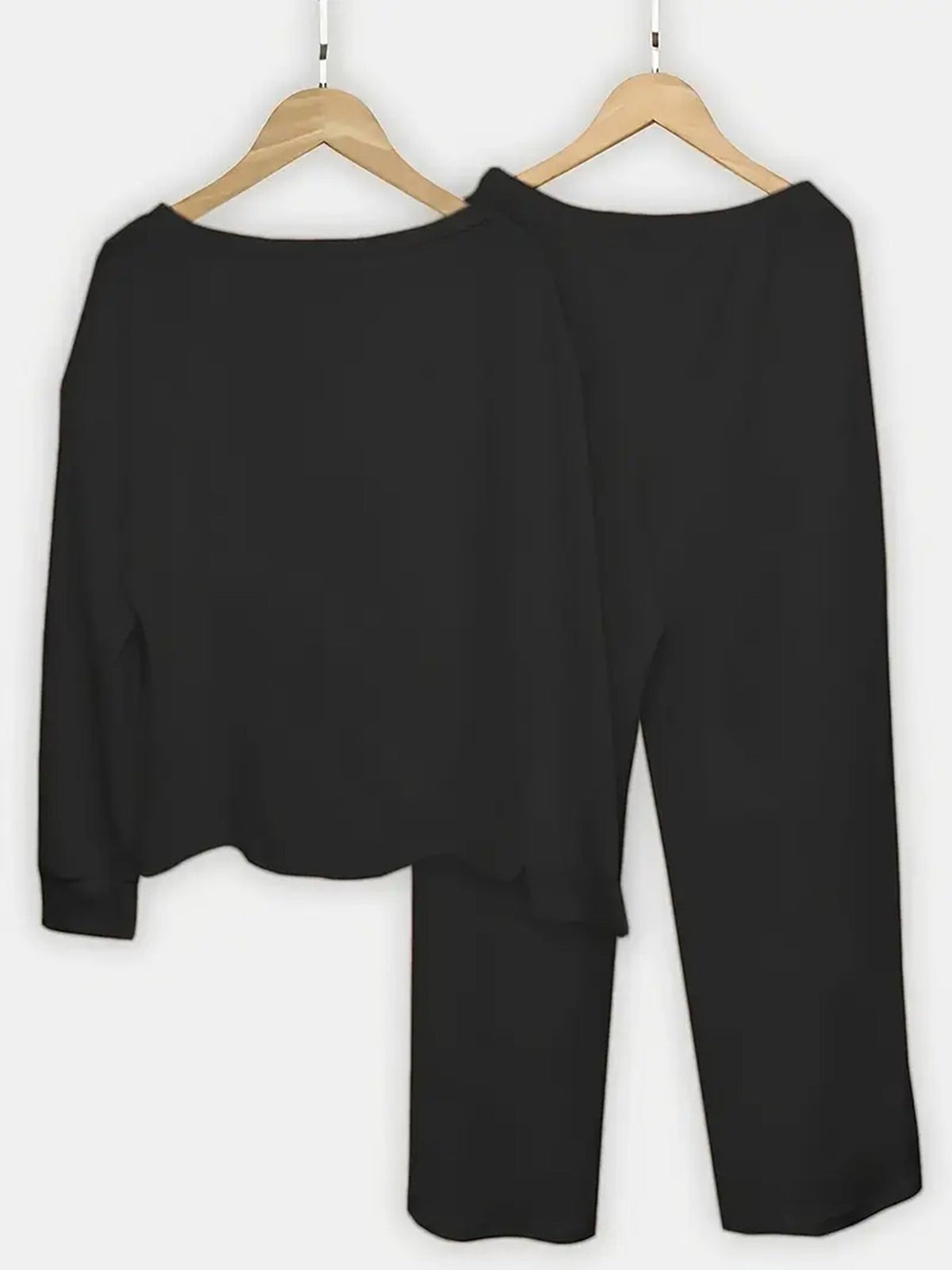 Women's Comfortable Lounge Set with Wide Cut and Elegant Design