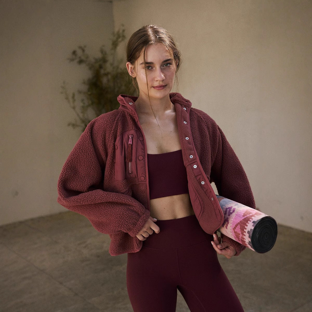 Women's Elegant and Cozy Fleece Jacket