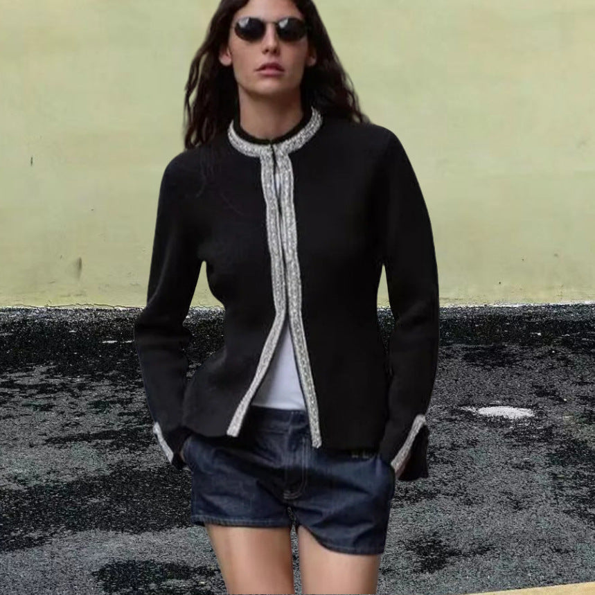 Women's Elegant Blazer with Fine Trim Details