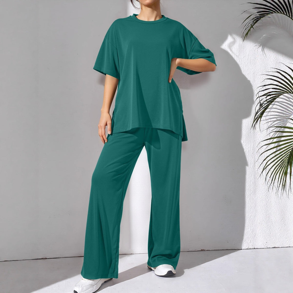 Women's Wide-Cut Leisure Set