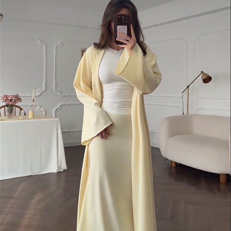 Elegant Long Coat with Soft Flowing Silhouette