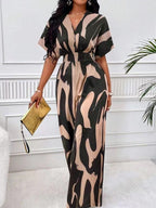 Elegant Women's Jumpsuit with Wide Legs and Refined Design