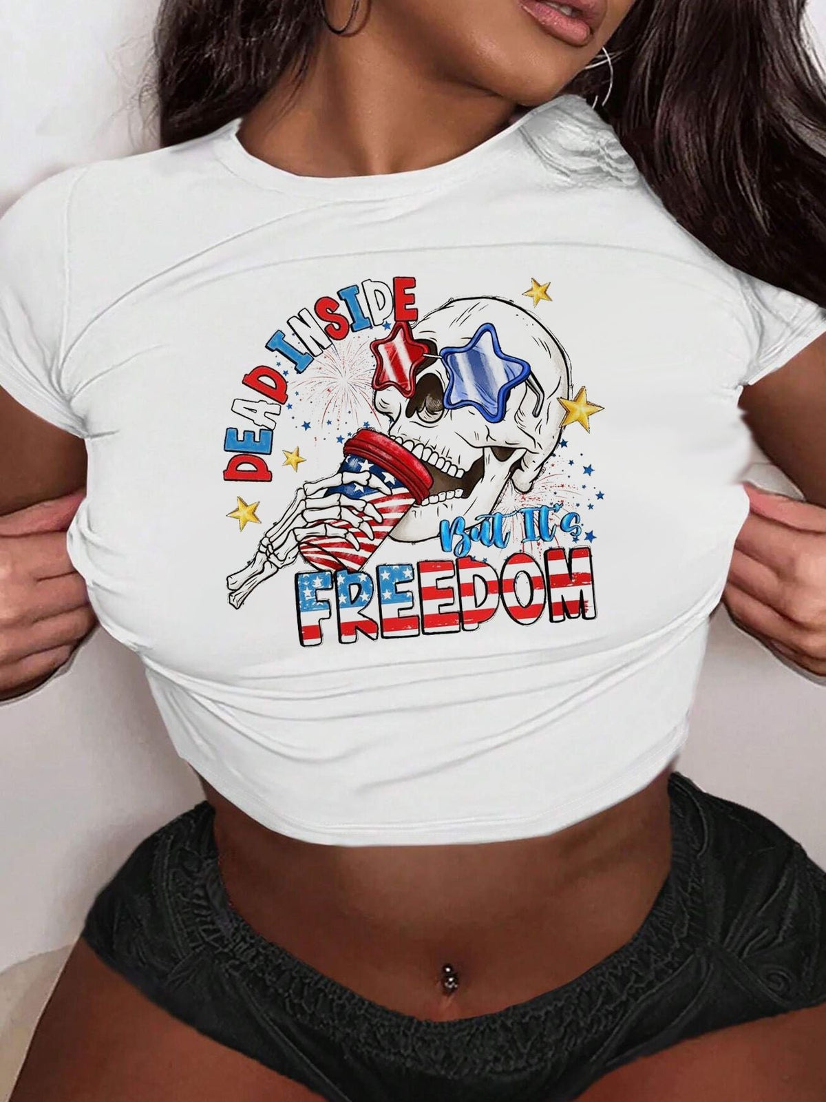 Women's Crop T-Shirt with Creative Lip Print