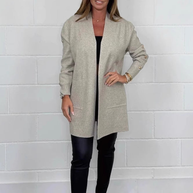 Women's Elegant Knit Cardigan with Button Details and Pockets