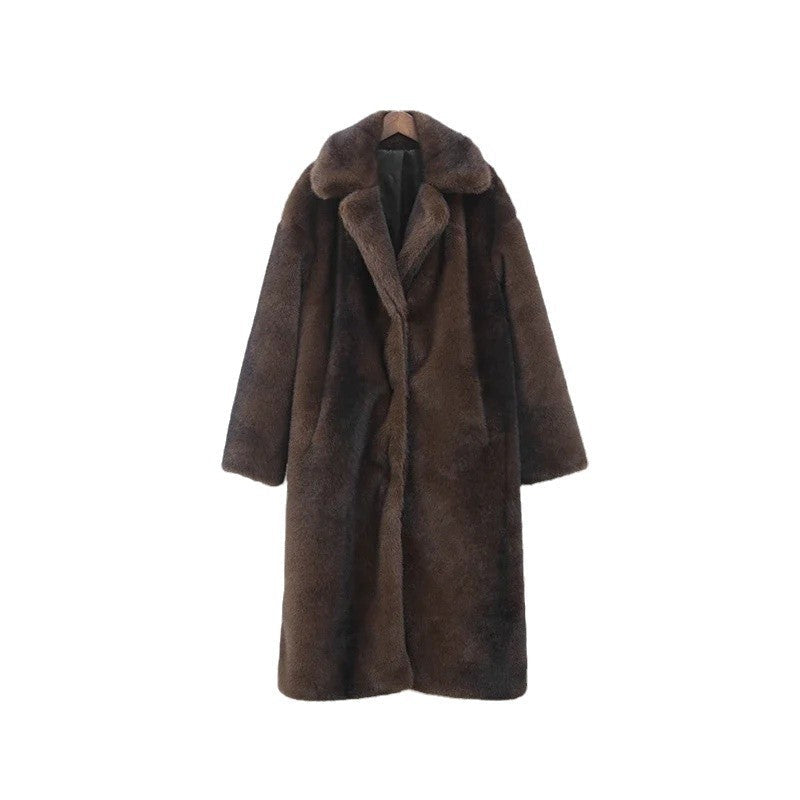 Elegant Faux Fur Coat with Soft Lining