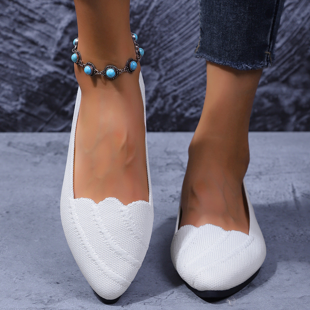 Women's Ballet Flats with Wave Design and Breathable Upper