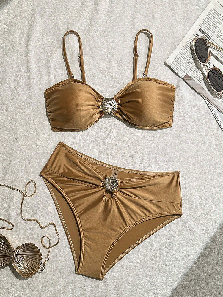 Women's Bandeau Bikini with Elegant Shell Detail and High-Leg Cut