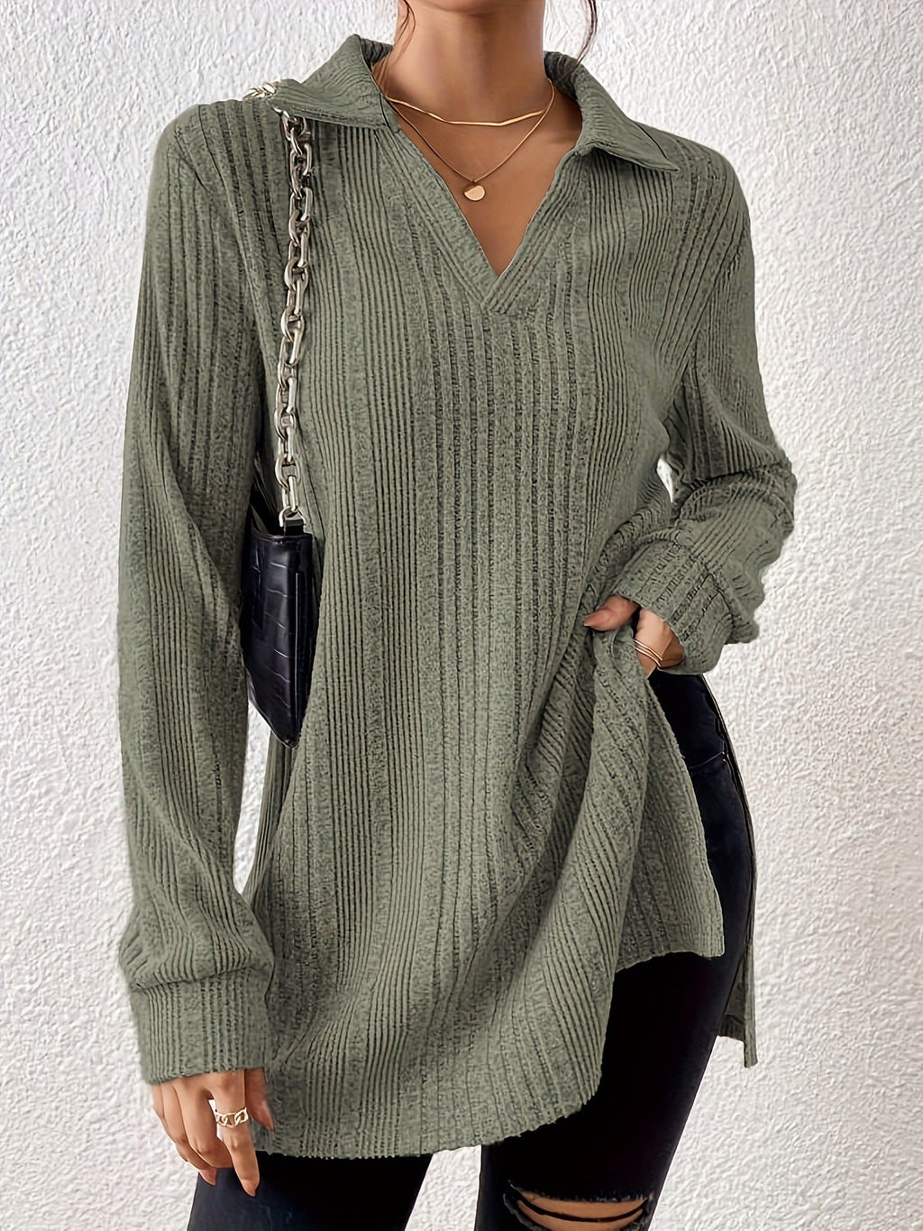 Women's Long Sleeve Shirt with Textured V-Neck and Ribbed Details