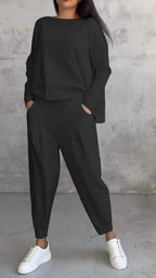 Women's Jogging Suit Lounge Set with Wide Sleeves and Pockets