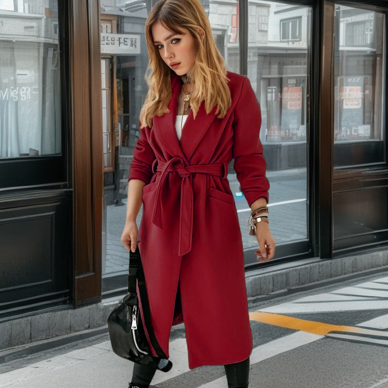 Women's Elegant Trench Coat with Belt and Practical Pockets