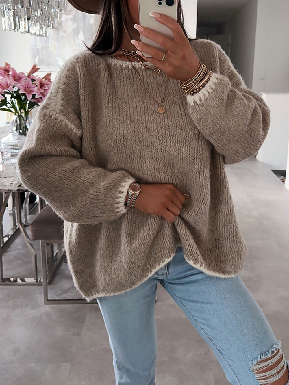 Women's Chunky Knit Sweater with Contrast Trim and Loose Fit