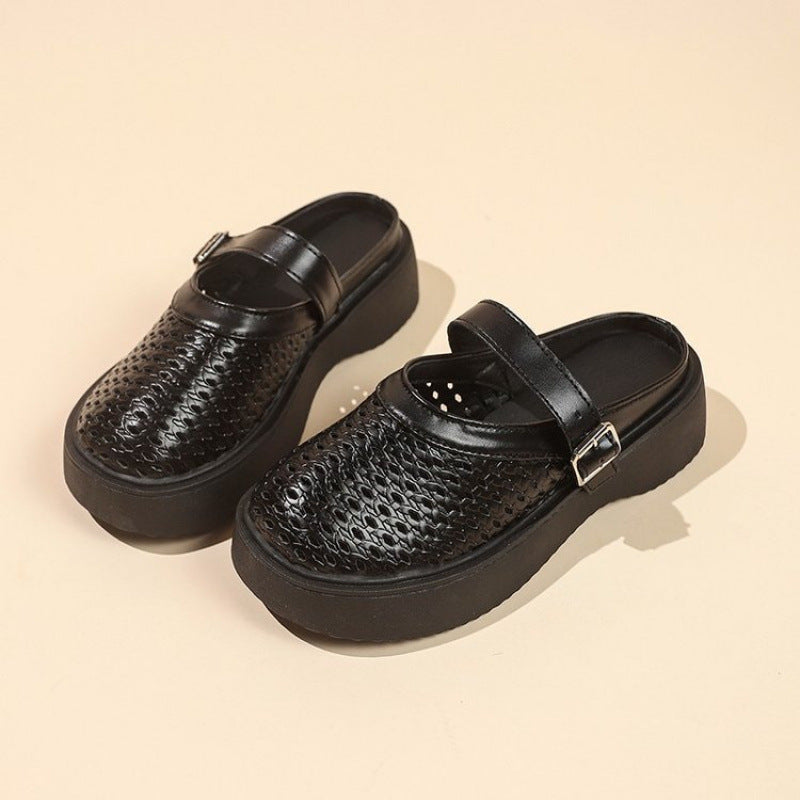 Women's Breathable Clogs with Adjustable Strap