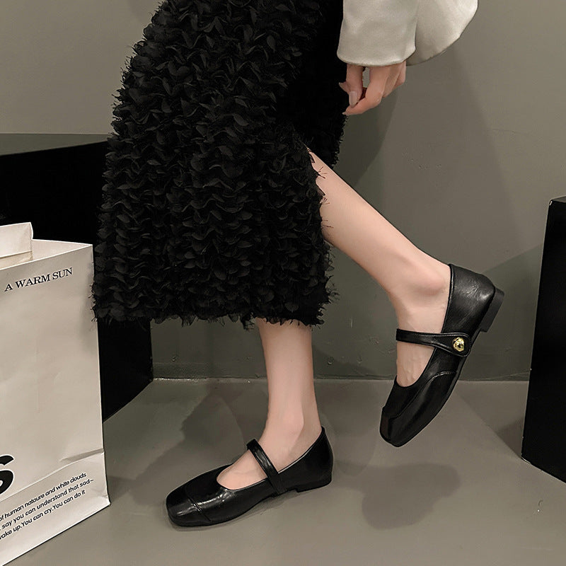 Women's Leather Ballet Flats with Elegant Strap