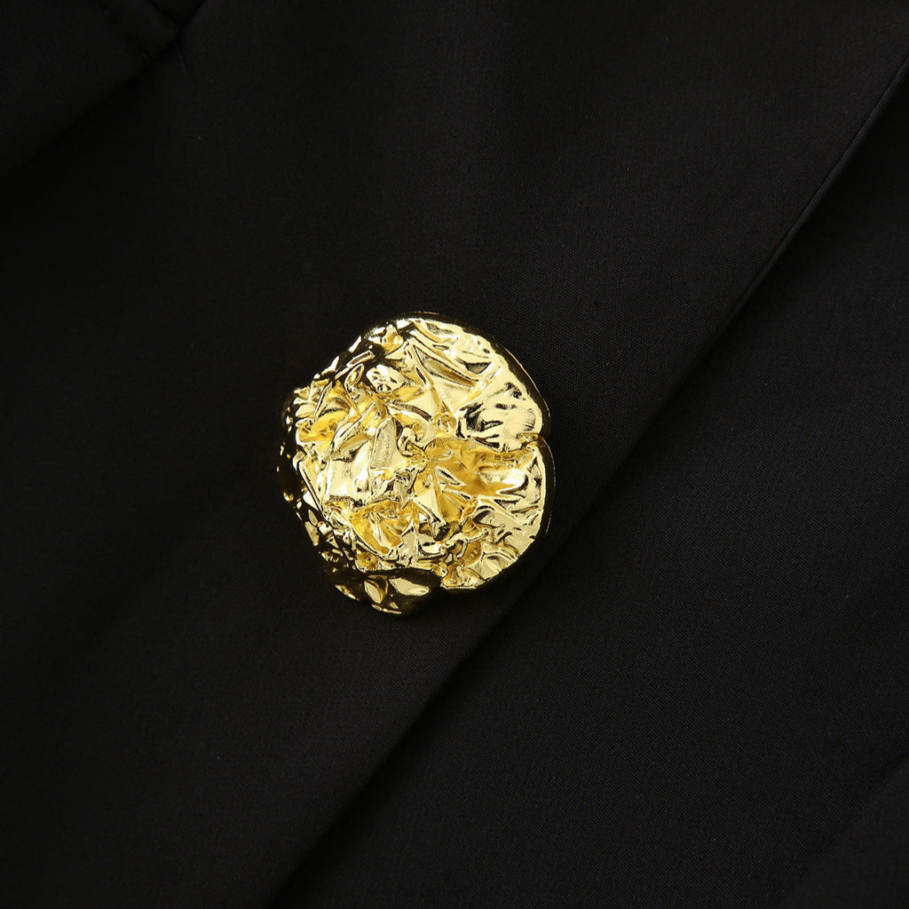 Elegant Women's Blazer Jacket with Decorative Buttons
