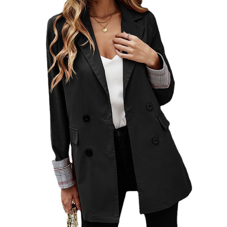 Elegant Double-Breasted Blazer with Plaid Detail