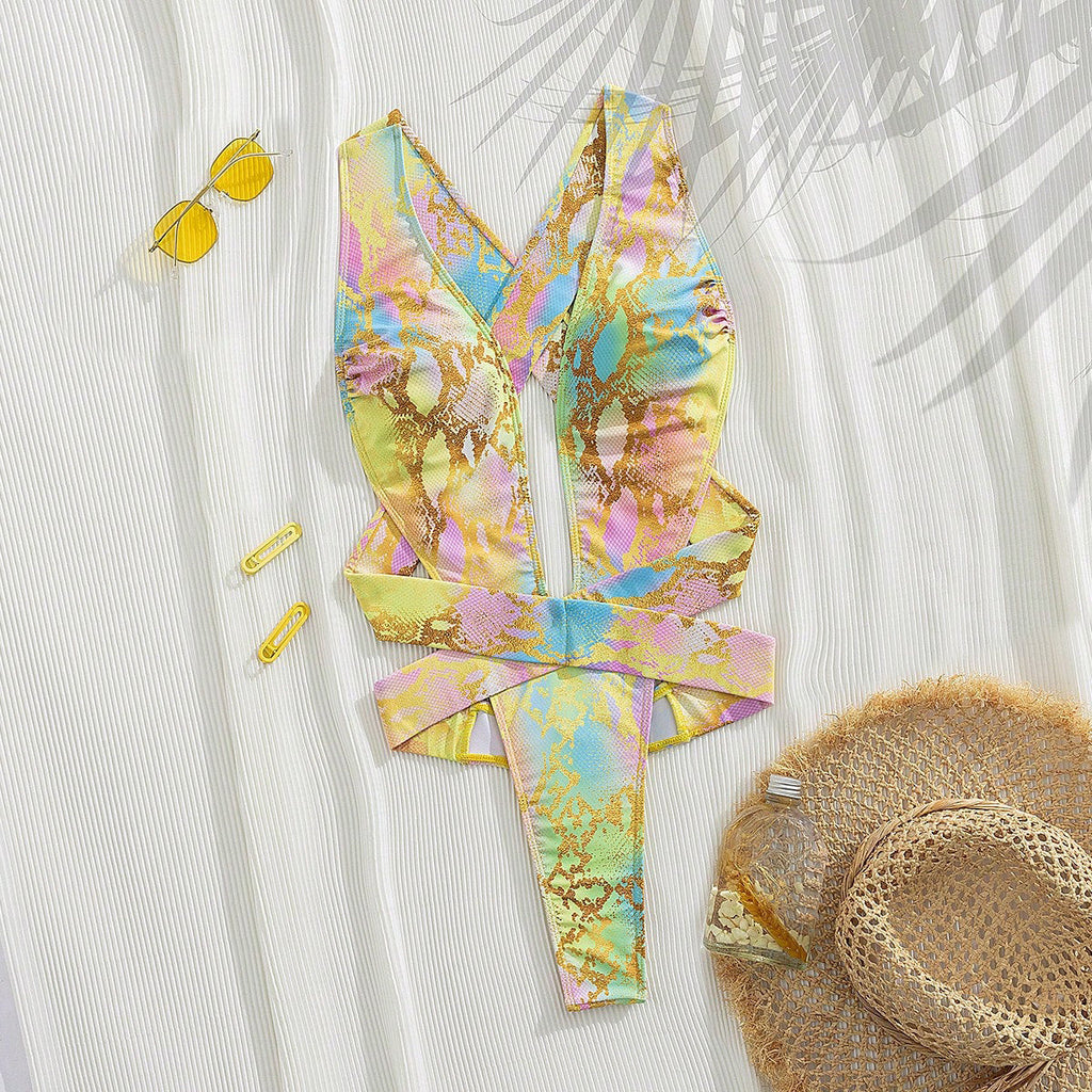 Women's Swimsuit with Sophisticated Cut