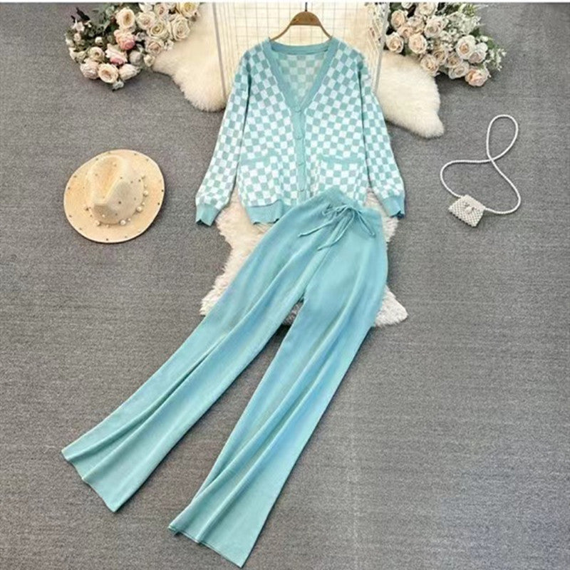 Women's Casual Plaid Leisure Suit with Wide-Leg Trousers