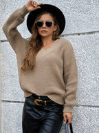 Women's Cozy V-Neck Knit Sweater with Relaxed Fit and Textured Pattern