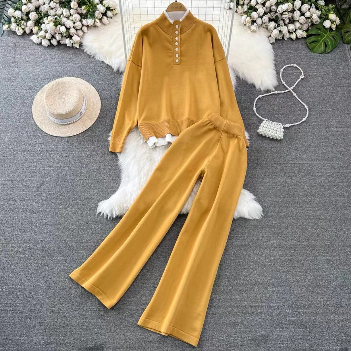 Women's Loungewear Set with Ribbed Texture and Button Detail