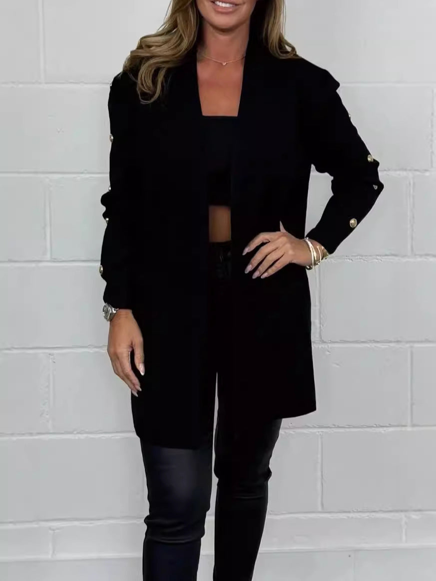 Women's Elegant Knit Cardigan with Button Details and Pockets